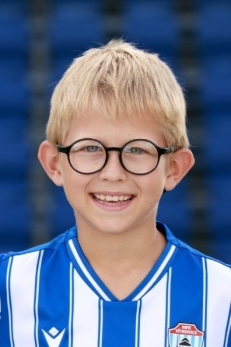 Dominic  Bujok 